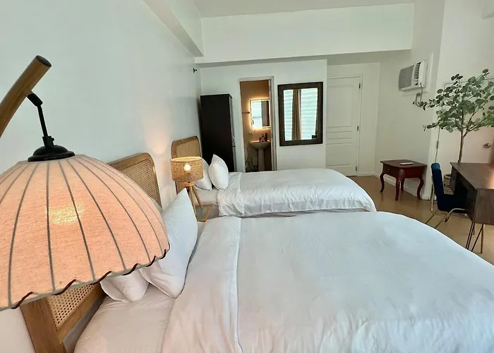 Apartment Charming 2-br In Bgc