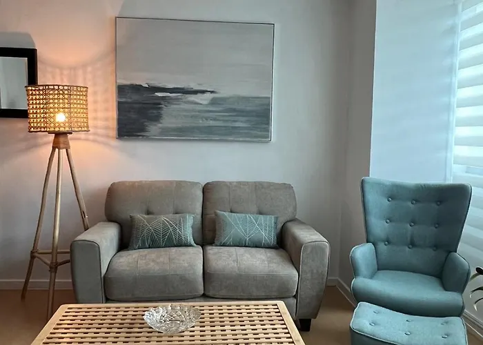 Charming 2-br In Bgc Apartment Manila